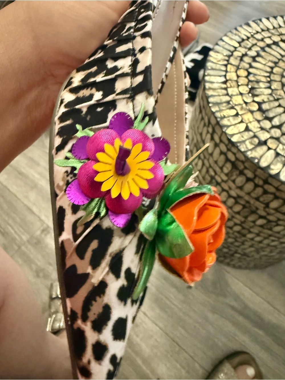 Betsey Johnson Black & White Animal Print Pointed Toe Floral Mules tag on shoe - Picture 4 of 12